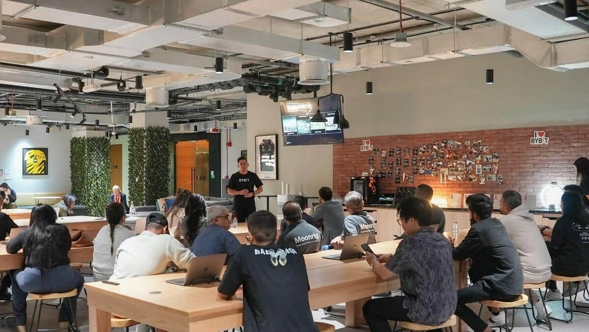 Bybit Crypto Ark Experience Store: Bringing the Open Ecosystem to Life in Dubai Bybit Crypto Ark Experience Store: Bringing the Open Ecosystem to Life in Dubai